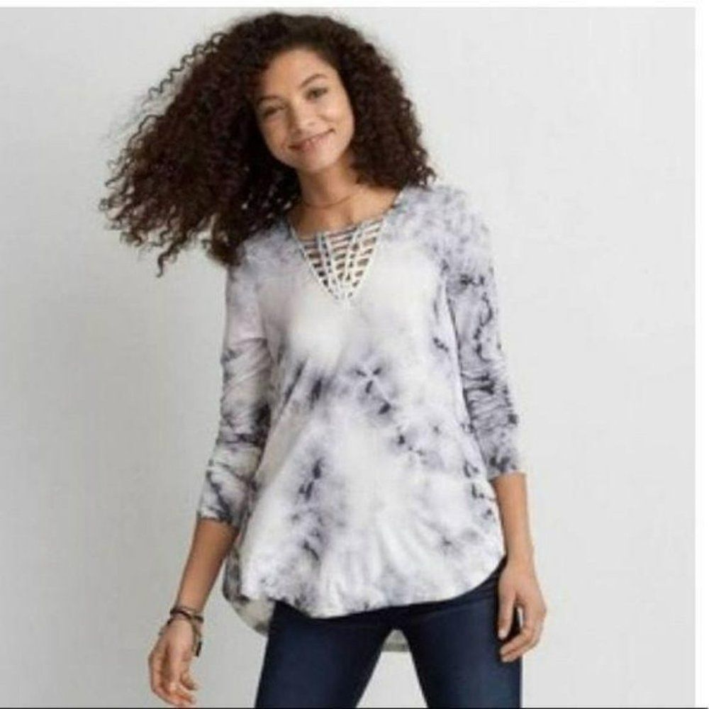American Eagle Woman's Gray Black Tie Dye Long Sleeve Top Blouse Size Small